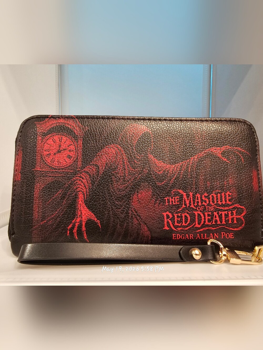 Lettoria "The Masque of the Red Death" book-themed wristlet wallet  Black & Red